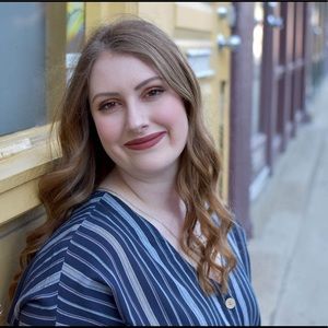 Meet your Posher, Delaney